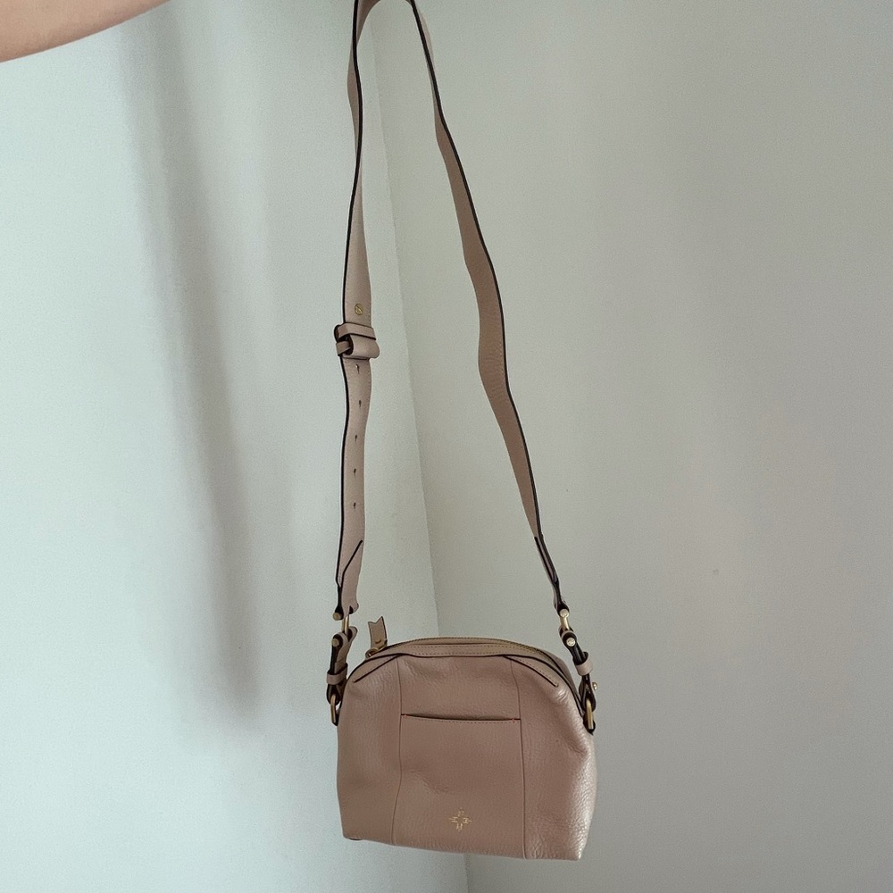 India Hicks cross shoulder leather bag